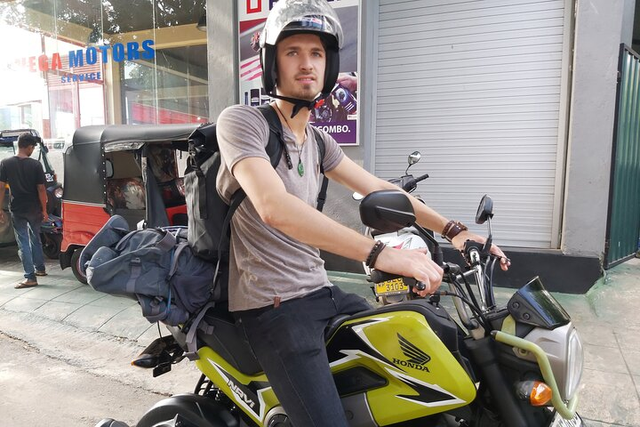 Motorcycle Rental in Negombo - Photo 1 of 10